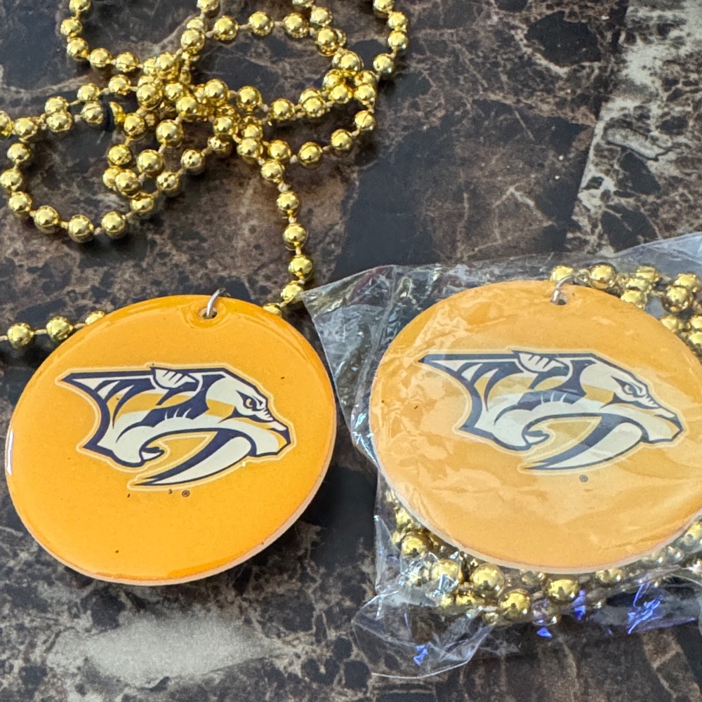 Nashville Hockey Predators Gold and Yellow Team Logo Light Up Beaded Necklaces